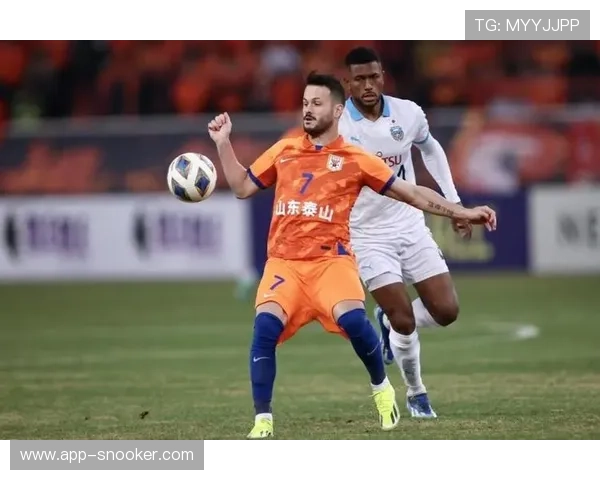 山东泰山4-0大胜长春亚泰,卡扎伊什维利上演帽子戏法 山东泰山4-0大胜长春亚泰,卡扎伊什维利上演帽子戏法